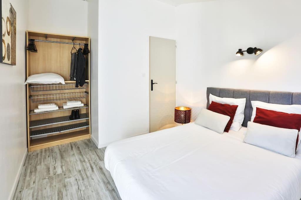 Le Cosy T2 Hypercentre ! Parking Inclus Et La Plage A 2 Min ! レ・サ​​ーブル・ドロンヌ エクステリア 写真